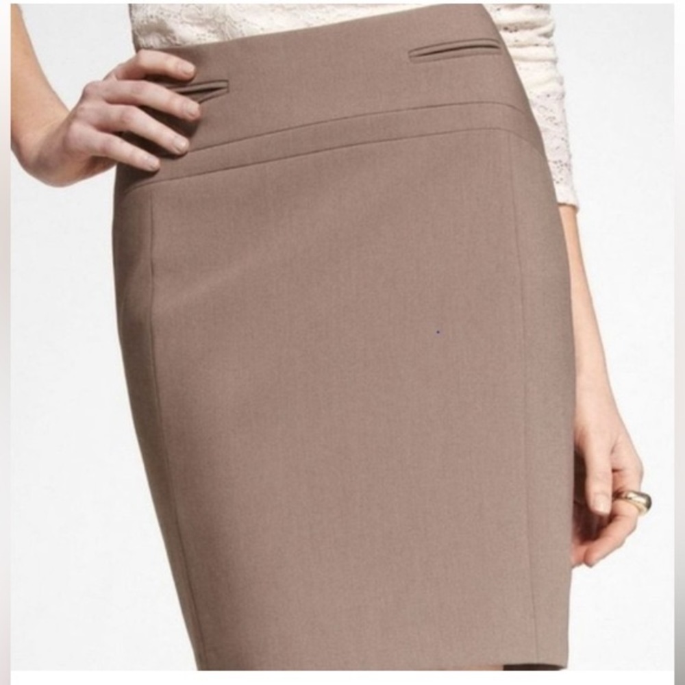 Express tan 2 pocket pencil skirt